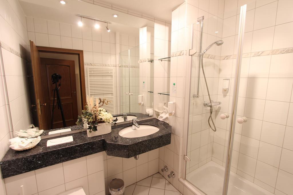 Akzent Hotel Jonathan 립슈타트 객실 사진