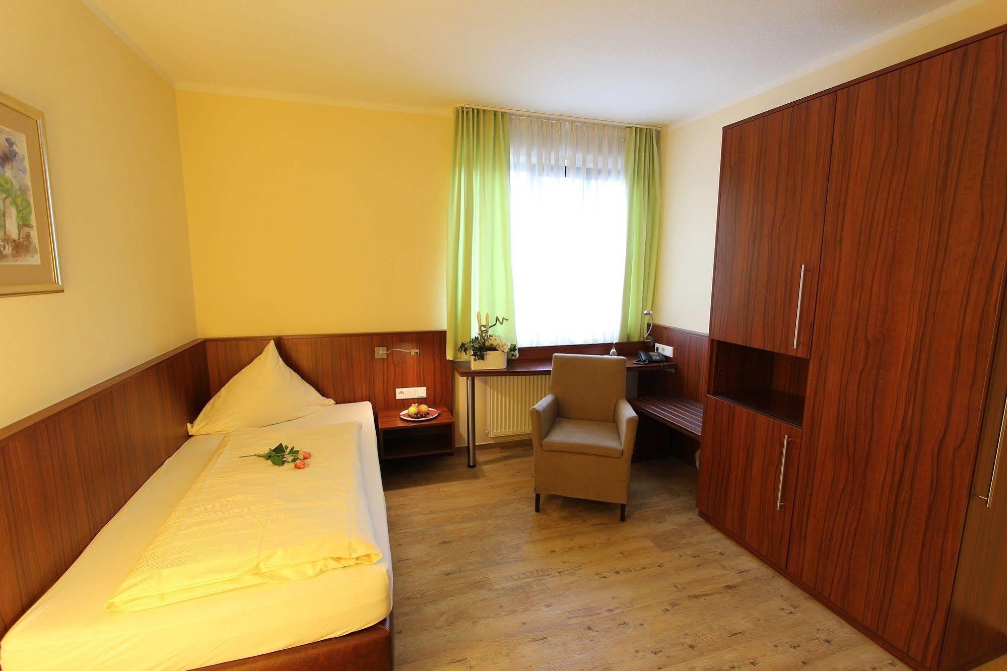 Akzent Hotel Jonathan 립슈타트 외부 사진